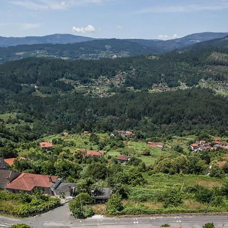 Dom wakacyjny Casa Do Demo *